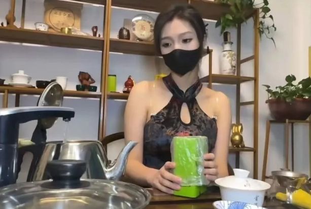 糖心Vlog作者 情深叉哦